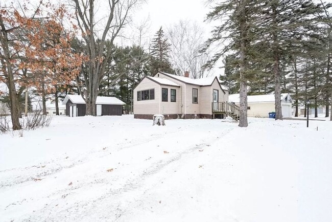 Photo - 801 Lake View Dr