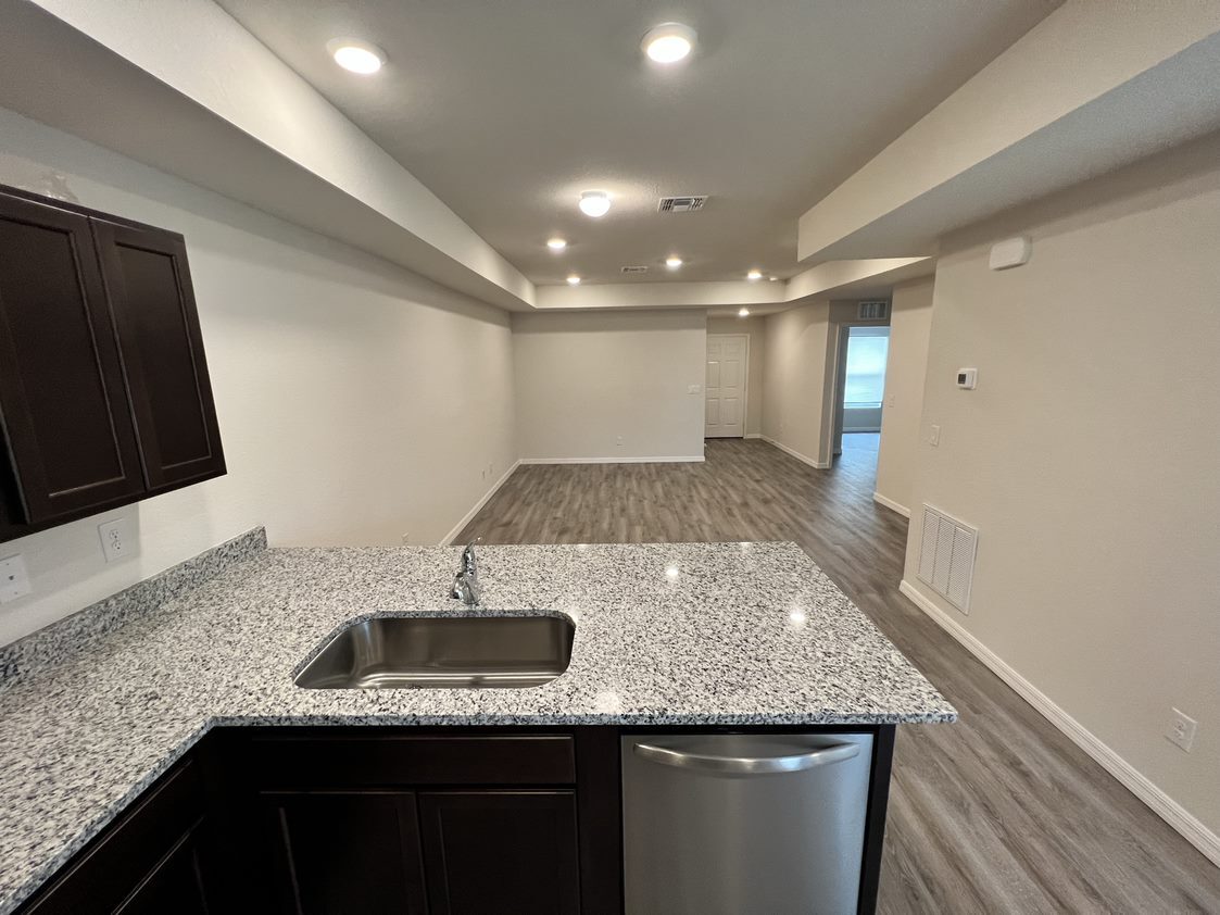 Photo - 12322 Buffing Rd