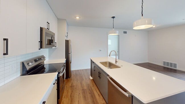 River Birch Apartment Homes