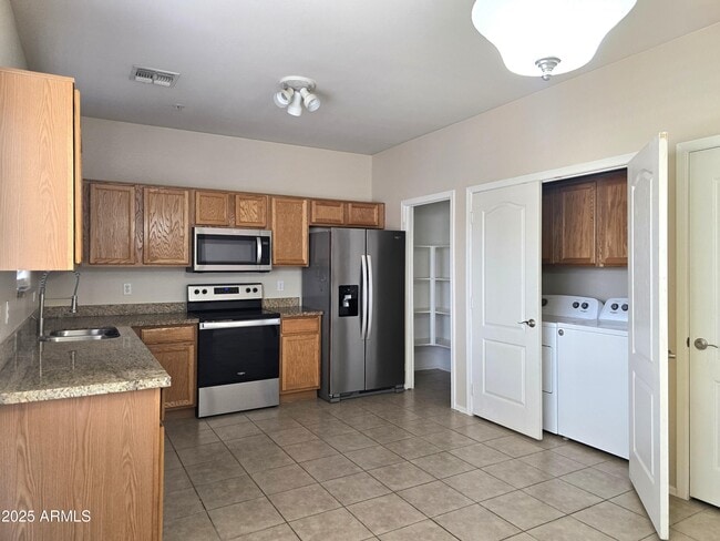 Photo - 8940 W Olive Ave