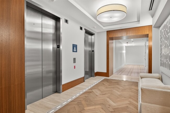 Photo - 2047 Westcreek Ln Ln Unit 801