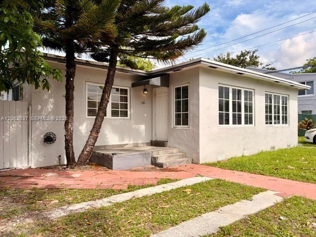 Building Photo - 132 SW 20th Ave Unit 132