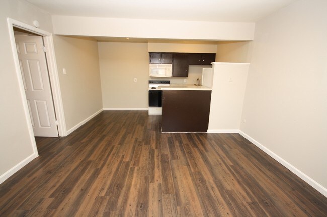 Photo - Sunrise Suites