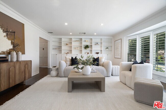 Photo - 326 N Vista St