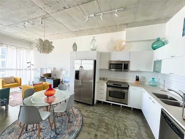 Photo - 133 NE 2nd Ave Condo Unit 2403