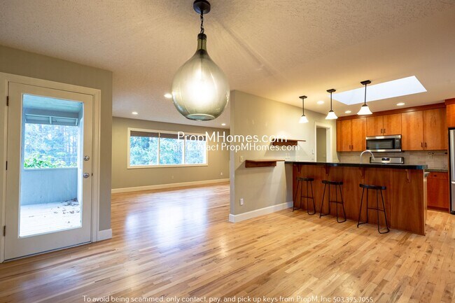 Photo - Enchanting 4-Bed Palisades Oasis with Idyl...