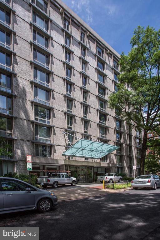 Photo - 950 25th St NW Unidad 723N