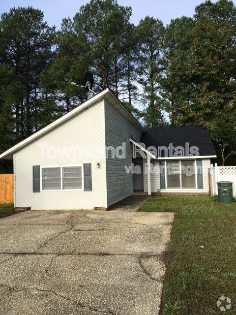 Building Photo - 7045 Candlewood Dr Rental
