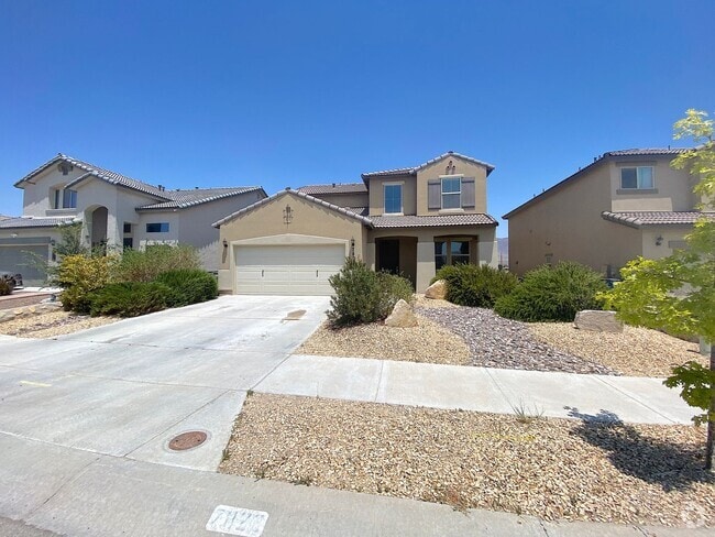 Building Photo - Gorgeous 4bed/3.5bath with 2 Master Bedrooms! Rental