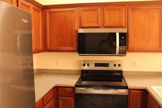 Photo - 7803 33rd St E