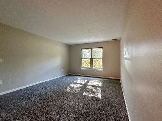 Photo - 3524 W Shore Rd