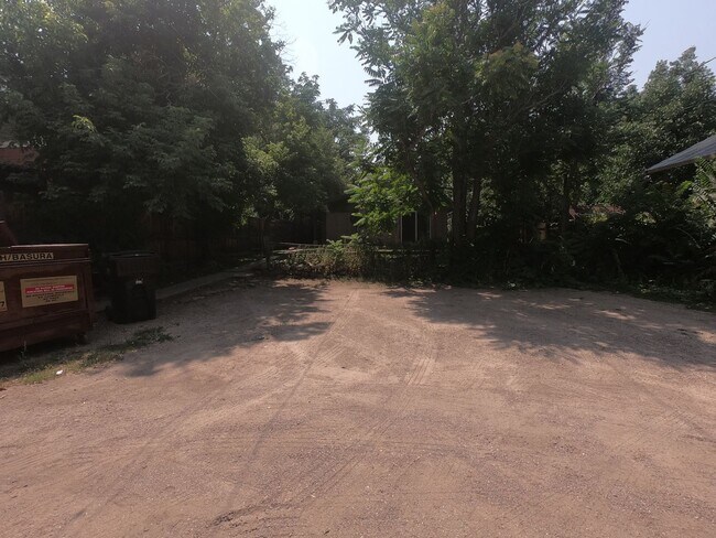 Photo - 545 University Ave Unit C