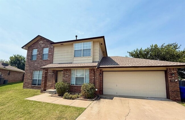 Building Photo - 304 Pine Cove Ct Rental