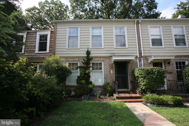 Photo - 1724 Dana St Townhome