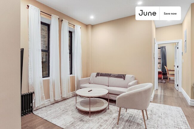 Building Photo - 23 E 109th St