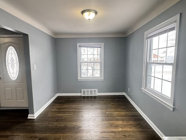 Photo - Updated Berkley Bungalow!