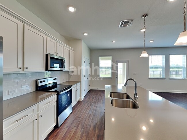 Photo - 14613 Cedar Ml Dr