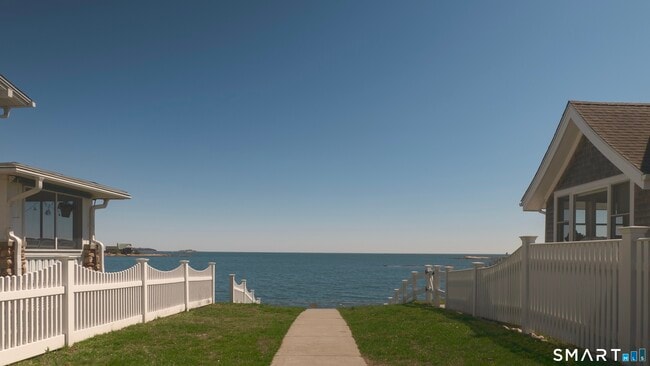 Building Photo - 49 Sound View Heights