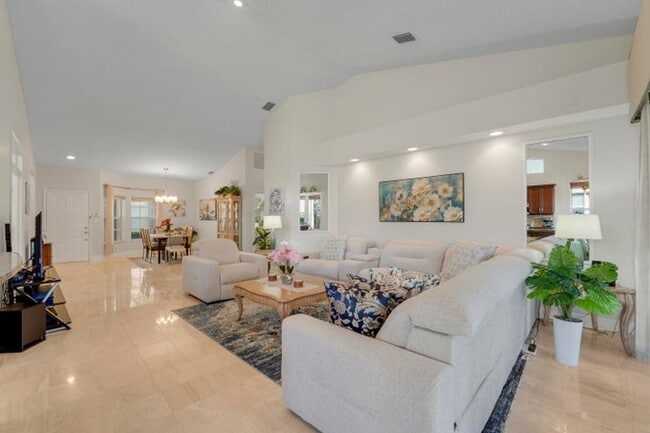 Photo - 7136 Ashford Ln