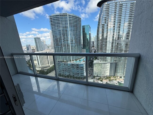 Photo - 475 Brickell Ave Unit 3210