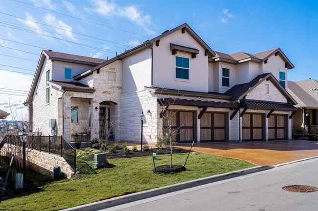 Photo - 303 Cartwheel Bend