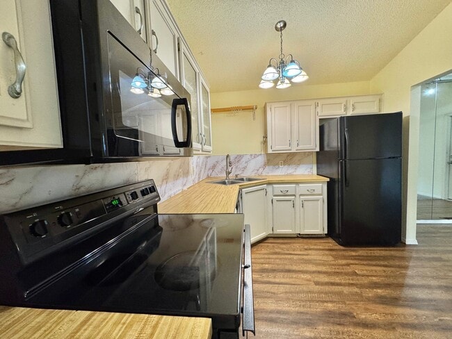 Photo - 1416 SW 96th St