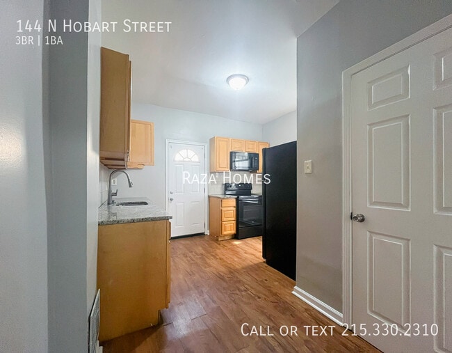 Photo - 144 N Hobart St