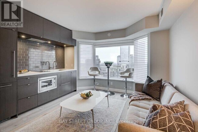 Photo - 155 Yorkville Ave Unit 1905