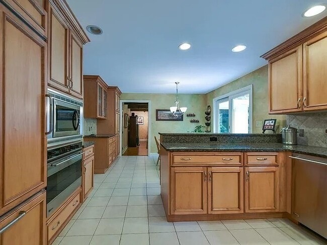 Photo - 16 Munnings Dr