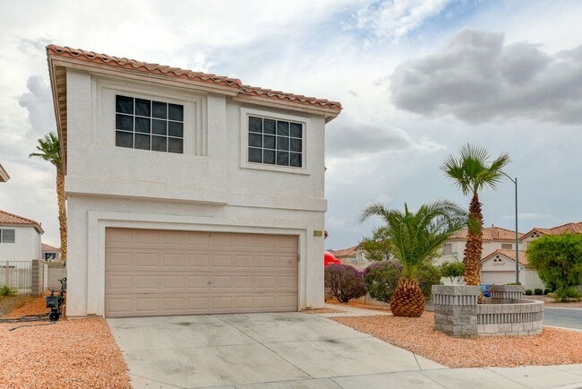 Photo - 2 Story 4 bedrooms 2.5 Bathrooms 2 car garage.