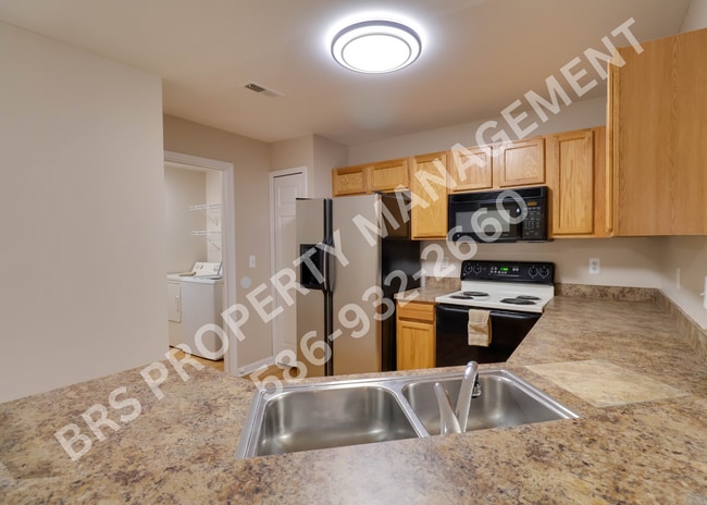 Photo - Clinton Township 2 bedroom 2 bath Condo