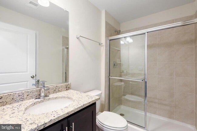 Photo - 568 Banquet Ln