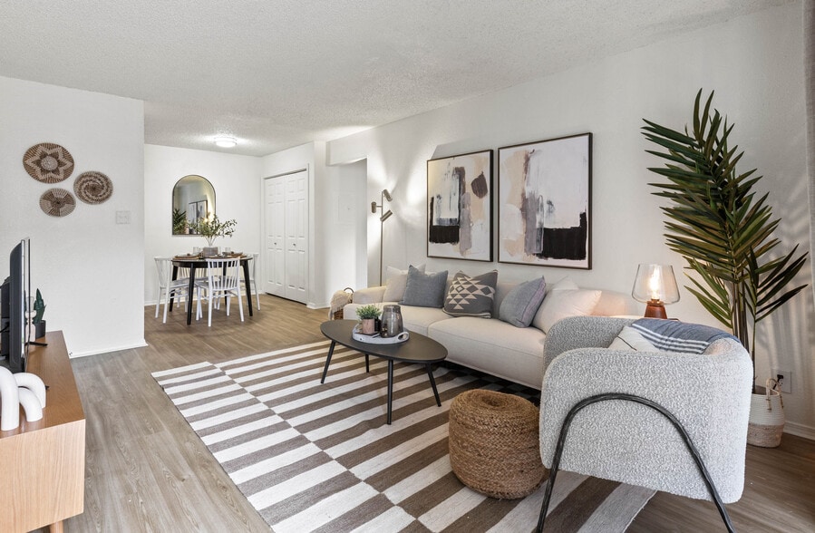 Cascades at Southern Hills apartments — community photo