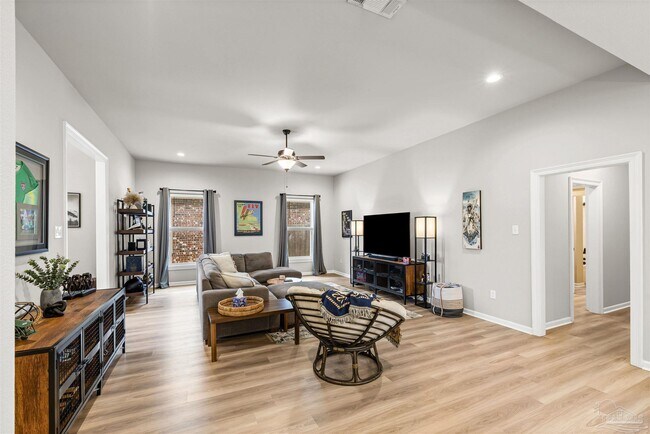 Photo - 4709 Sago Palm Cir