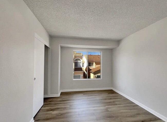 Photo - "Coastal Comfort: Spacious 2-Bed, 2-Bath Retreat in Oceanside!"