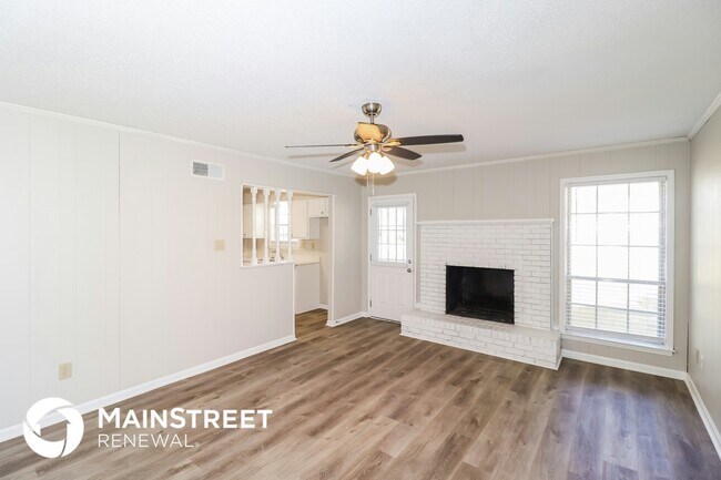 Photo - 5618 Ackerman Cove