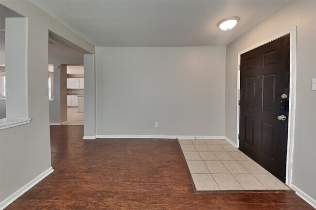 20631 Hillsdale Park Dr