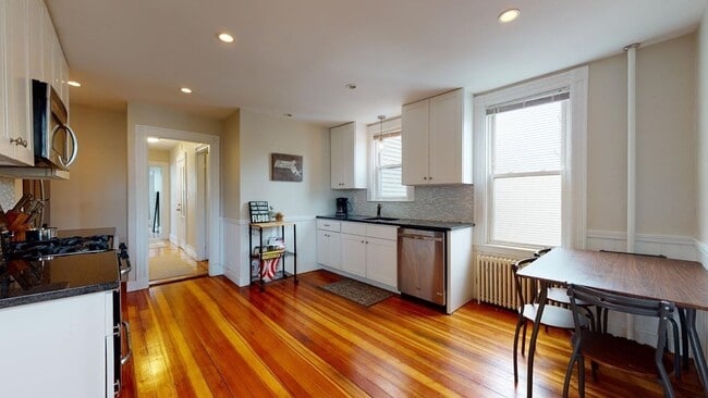 Photo - 38 Vinton St Unit 2