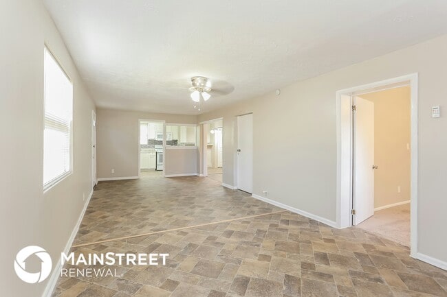 Photo - 4653 Haldis Ave