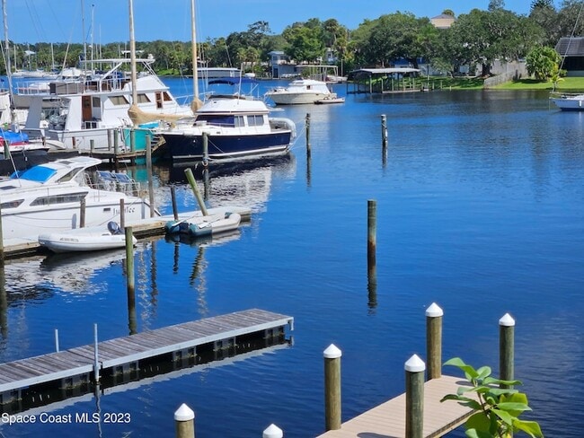 Building Photo - 933 Paddleboard Ct