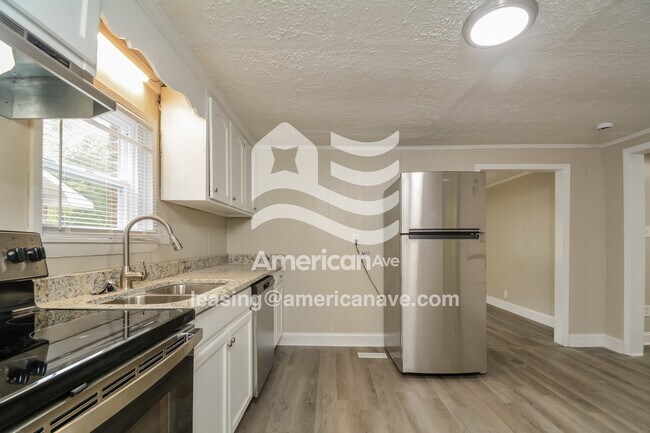 Photo - 707 Wilma St