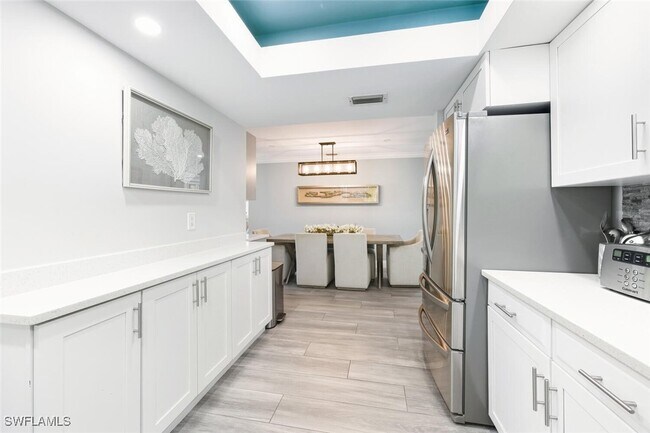 Photo - 530-108 108th Ave N