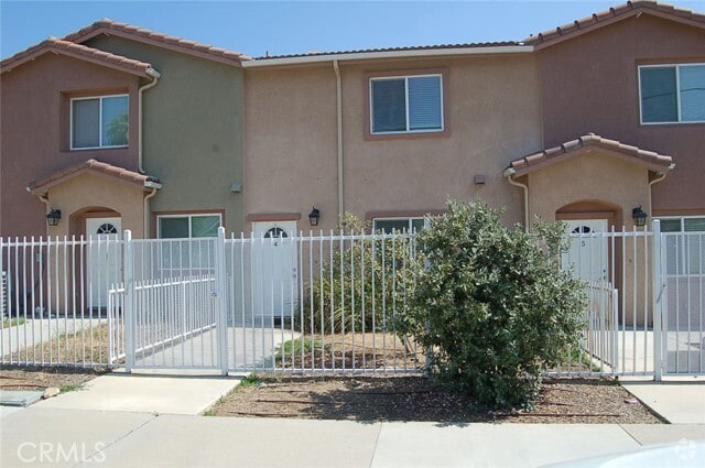 Building Photo - 102 S Date Ave Unit 4 Rental