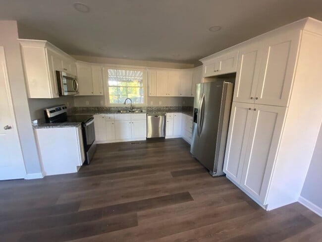 234 Wilowen Dr