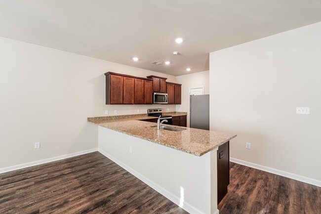 Photo - 8067 Hagood St