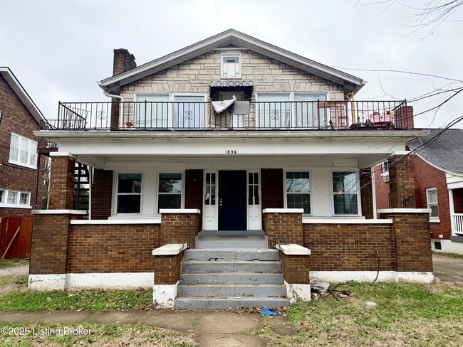 Building Photo - 1836 Algonquin Pkwy Unit 2