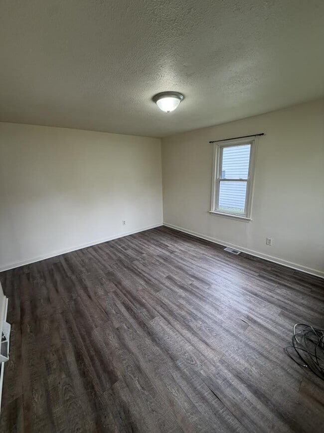 Photo - 407 Winton Ave
