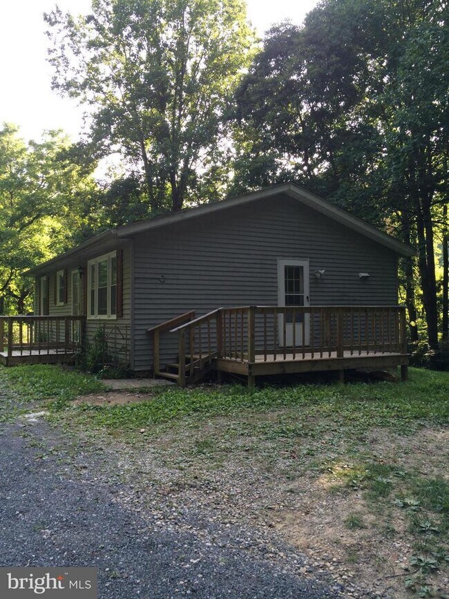 Photo - 2417 Snowden Creek Rd