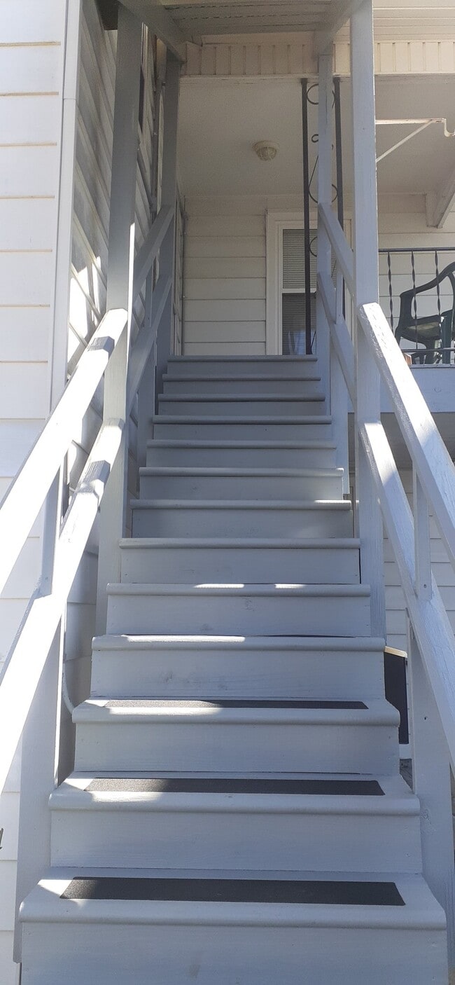 Photo - 201 Railroad St Unidad 201