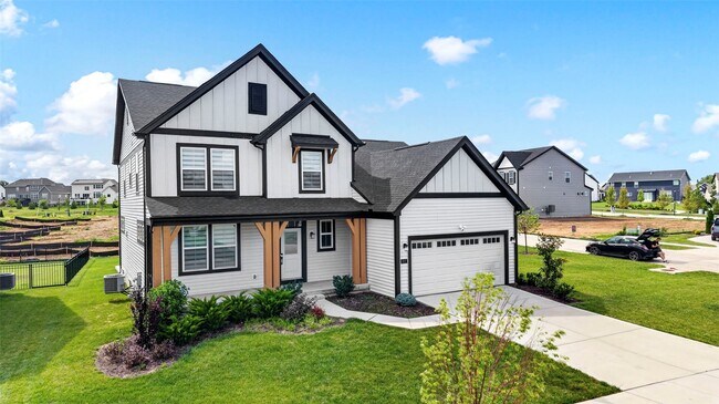 Photo - 207 Kerry Downs Dr